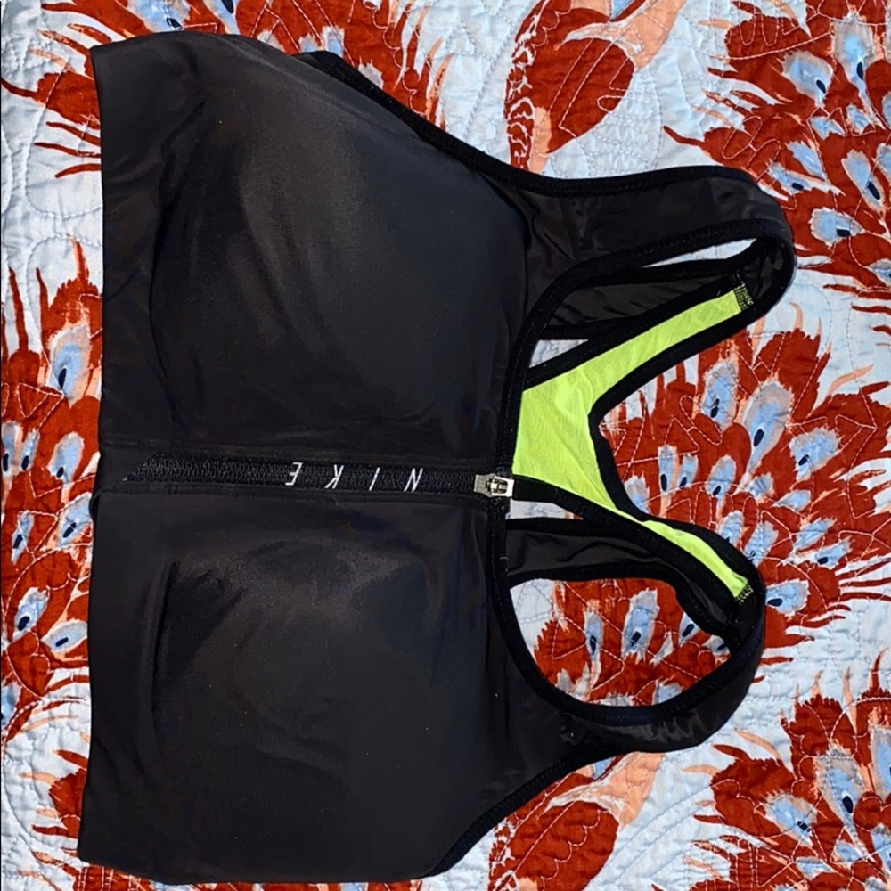 Nike high support front zip bra bundle